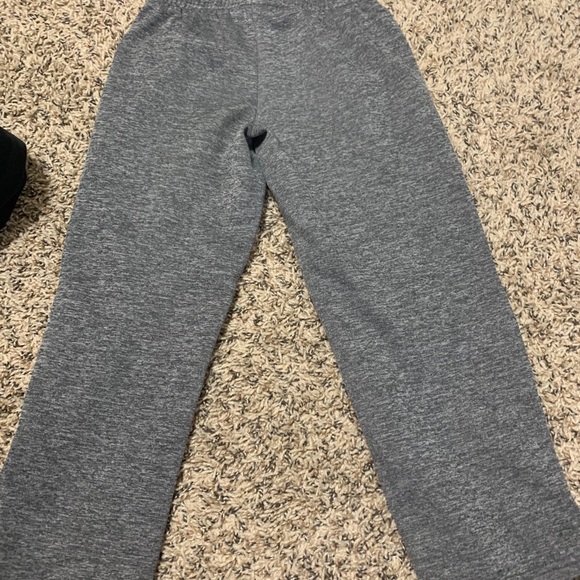 🌟HP🌟 Bundle of 2 XS Champion Pants - Picture 8 of 11